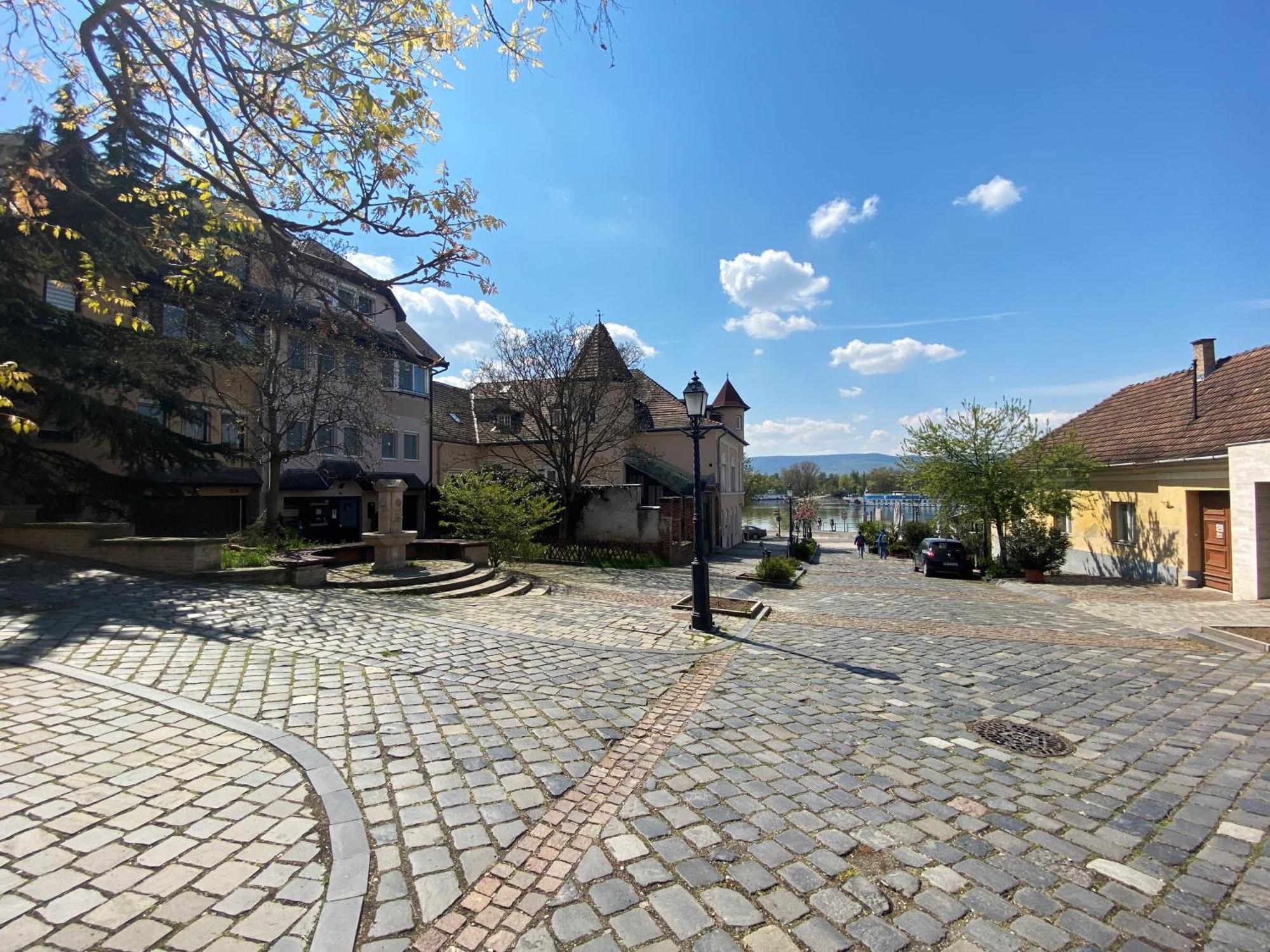 Bellevue Vendégházak Vác Exterior foto